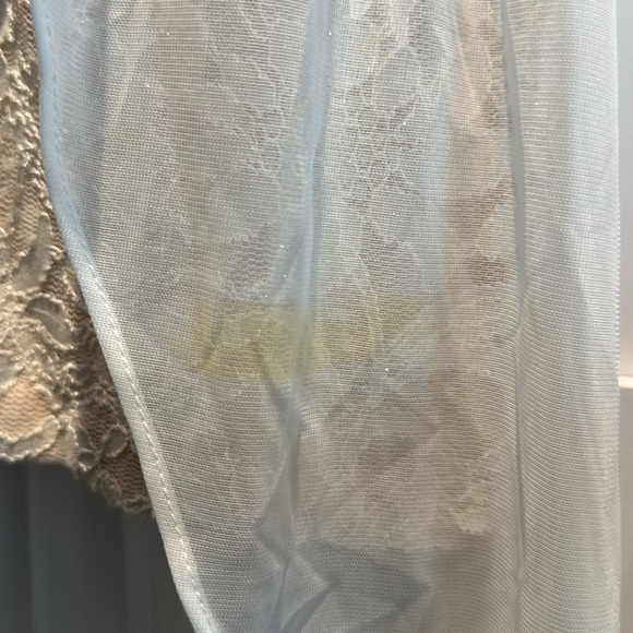 Ivory dress size 16 - Picture 3 of 6